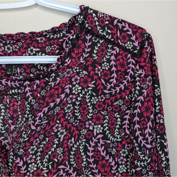 Talbots Black Pink Red Floral Print Long Sleeve Lace Detail Blouse Shirt Women S - Picture 4 of 11